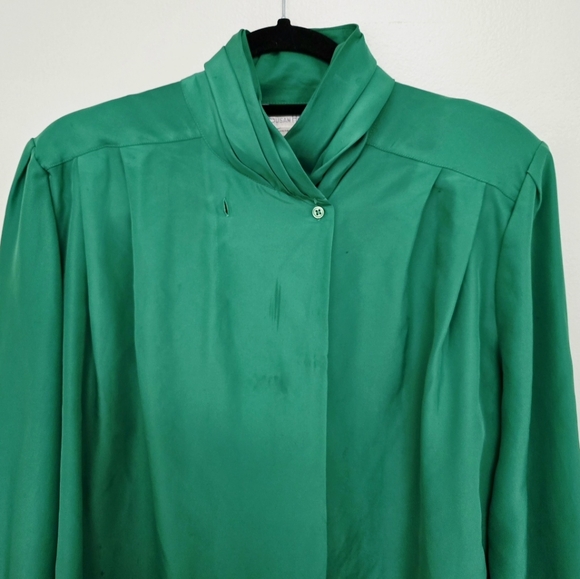 Vintage Susan Hutton Green Silky Blouse w/High Neckline - Picture 8 of 9